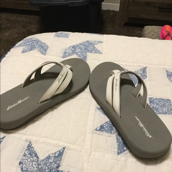 eddie bauer women's flip flops